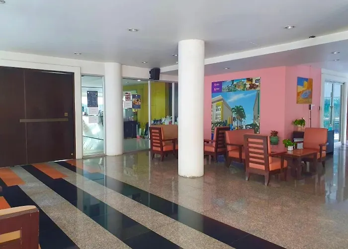 Apartahotel Bella B เบลล่า บี พลัส